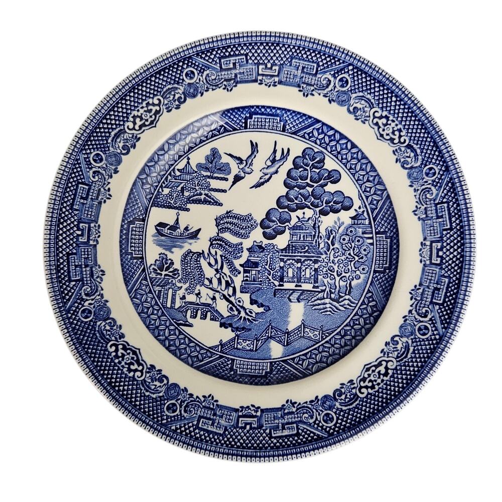 Johnson Bros Blue Willow Dessert Plate Made in England Blue White Transferware
